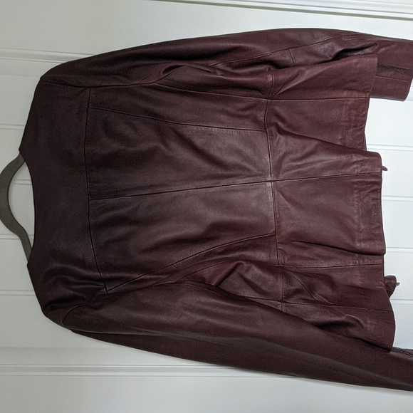 Classiques Entier large leather jacket in deep plum - Picture 2 of 6